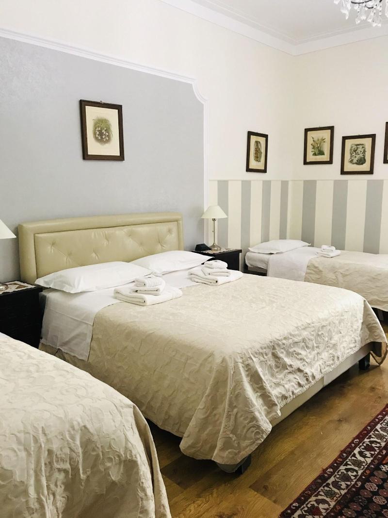 Al Teatro Hotel Верона Екстериор снимка