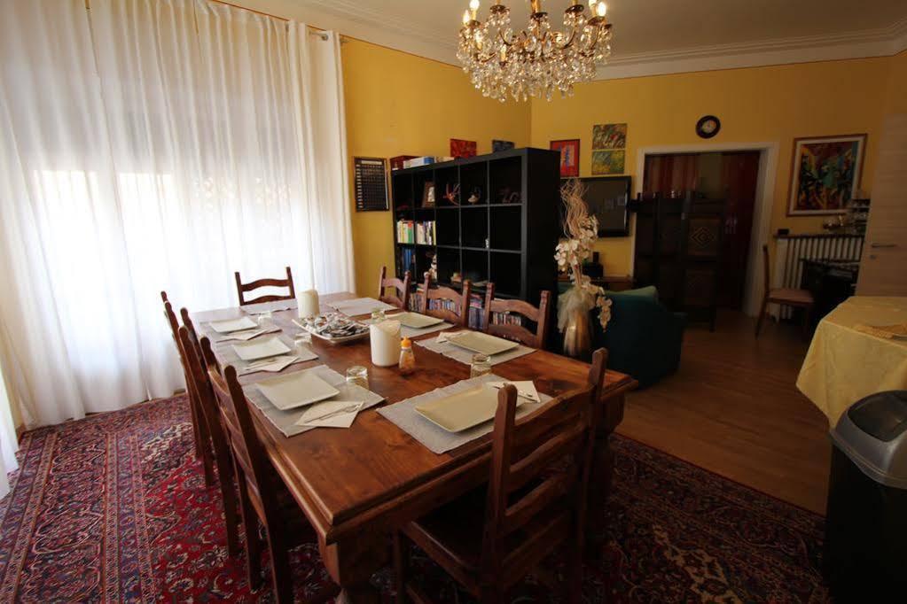 Al Teatro Hotel Верона Екстериор снимка